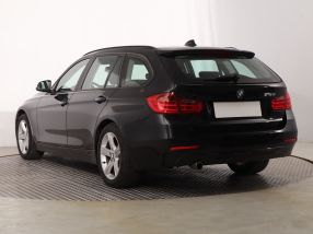 BMW 3 - 2013