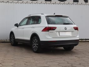 Volkswagen Tiguan - 2018