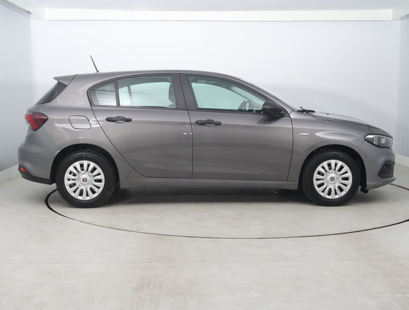 Fiat Tipo, 2021