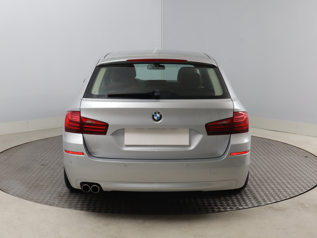 BMW 5