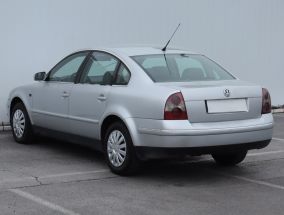 Volkswagen Passat - 2001