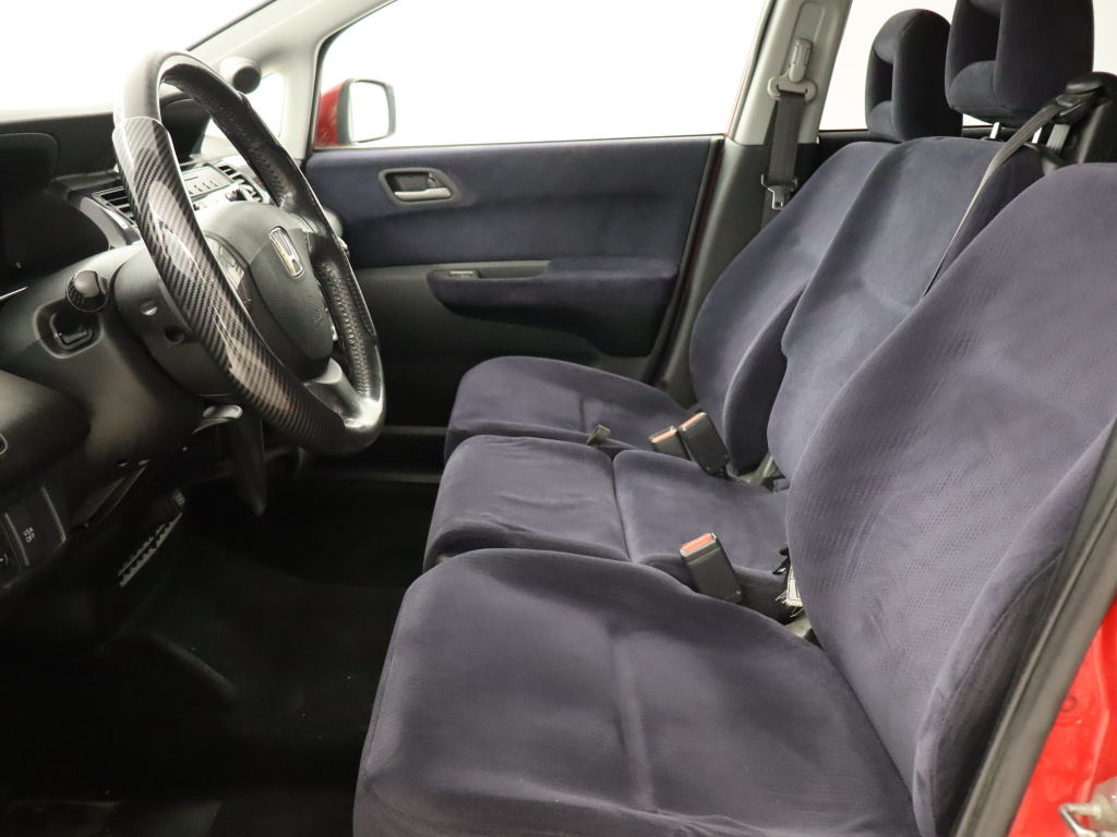 Honda FR-V