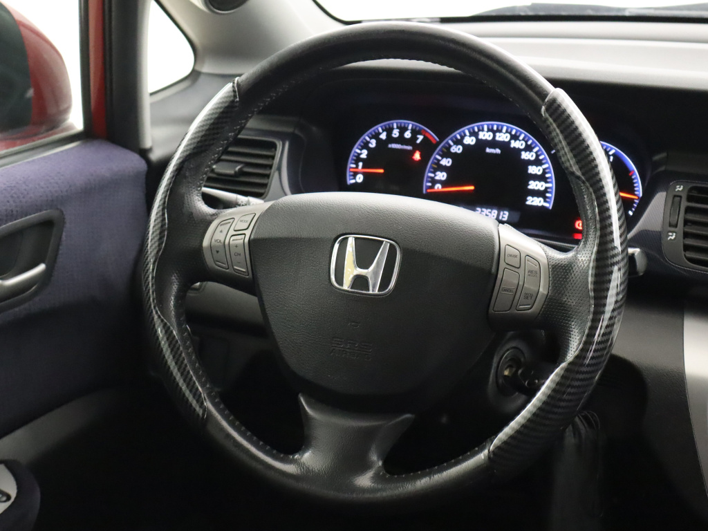 Honda FR-V