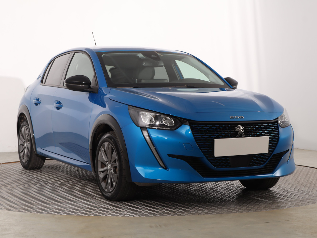 Peugeot e-208