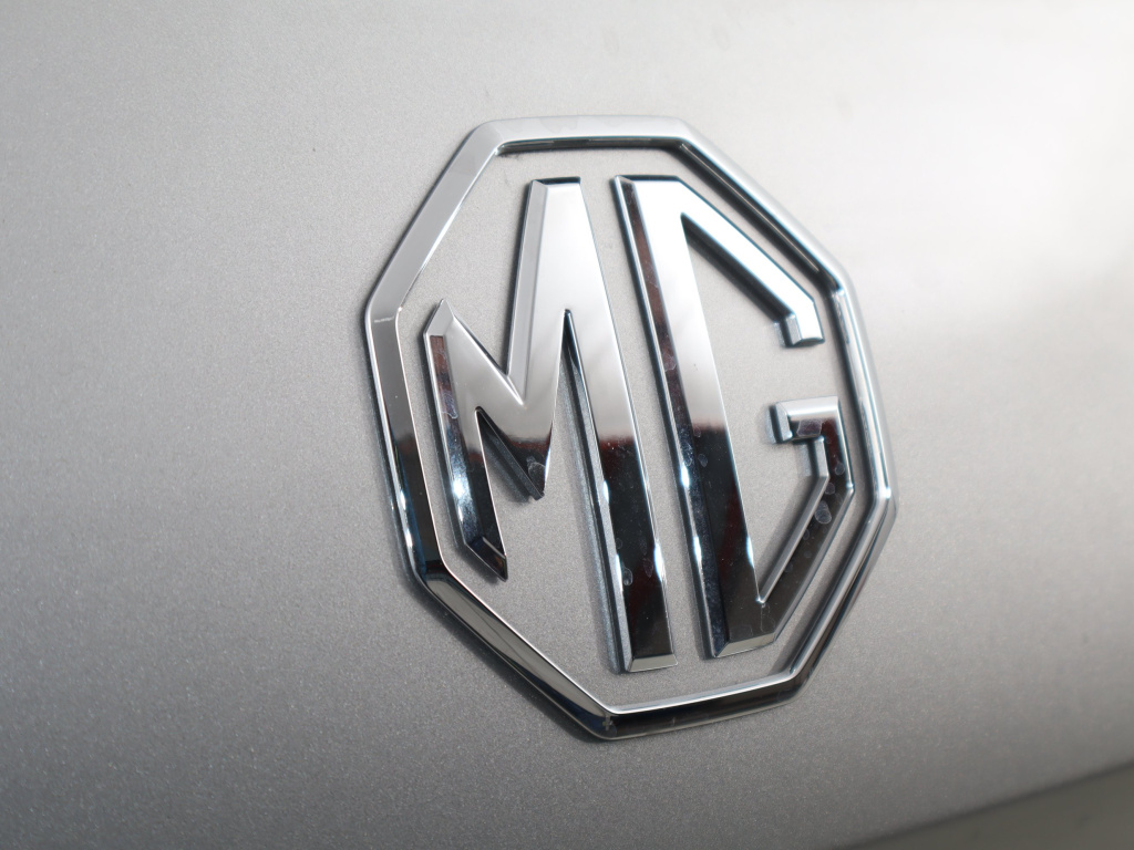 MG 3