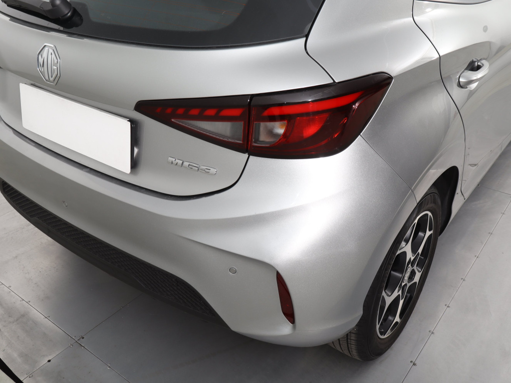 MG 3