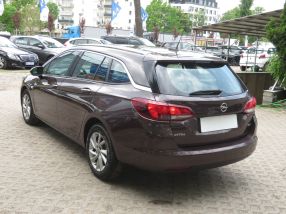 Opel Astra - 2018