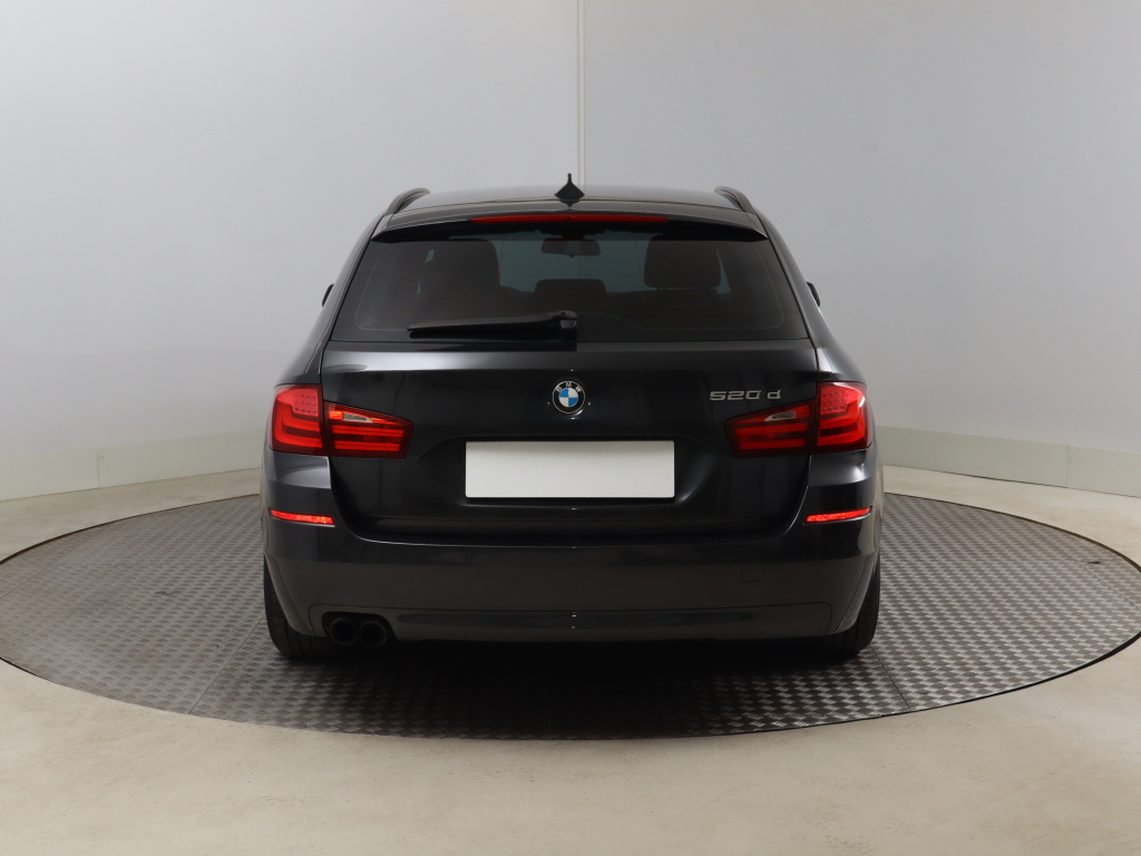 BMW 5