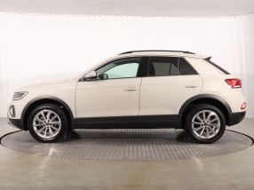 Volkswagen T-Roc - 2023