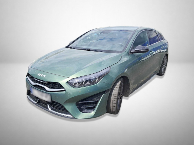 Kia ProCeed 2023