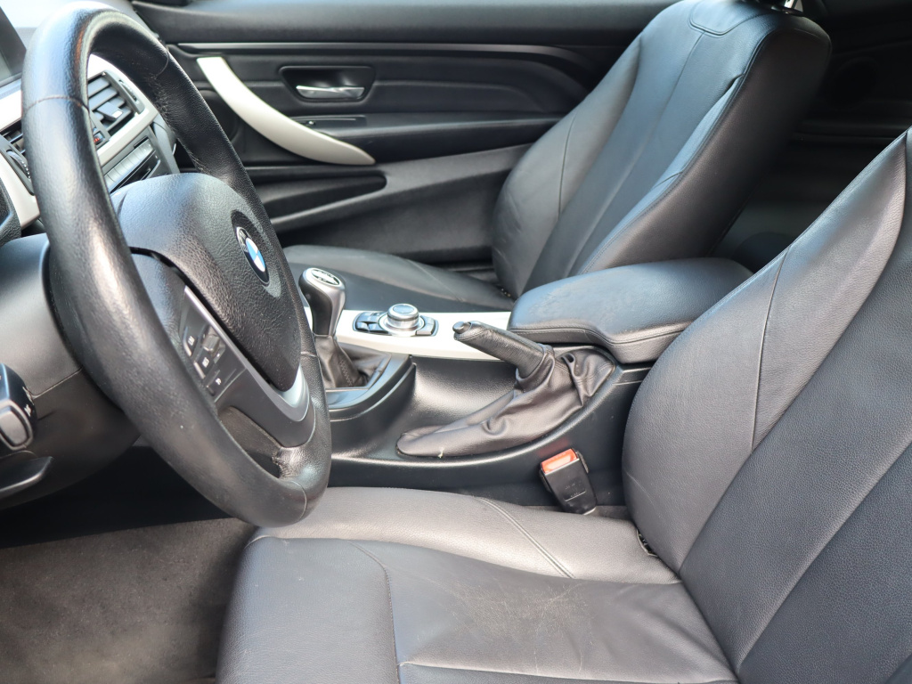 BMW 4