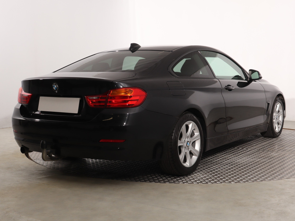 BMW 4