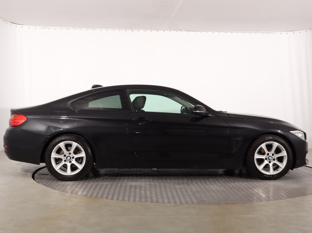 BMW 4