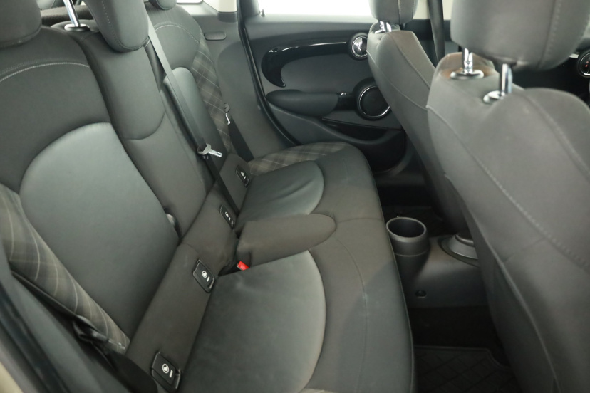 MINI 5-door, 2018