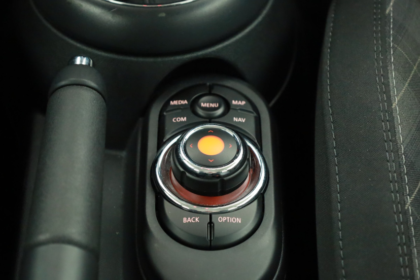 MINI 5-door, 2018
