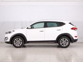 Hyundai Tucson - 2015
