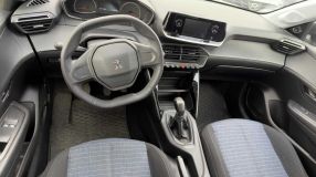Peugeot 208 - 2021
