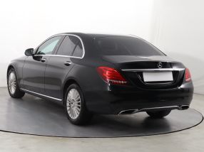 Mercedes-Benz C - 2015