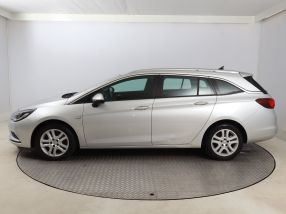 Opel Astra - 2016