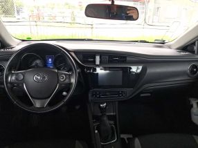 Toyota Auris - 2016