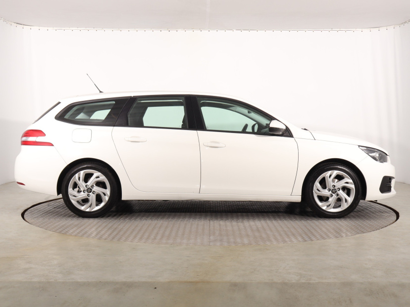 Peugeot 308, 2018
