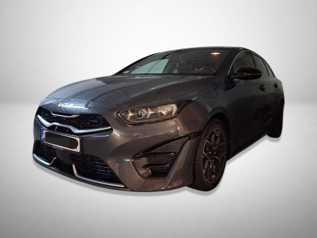 Kia ProCeed 2021
