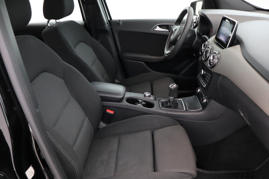 Mercedes-Benz B