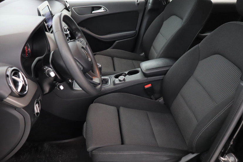 Mercedes-Benz B, 2018