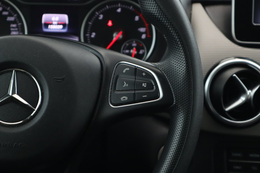 Mercedes-Benz B, 2018