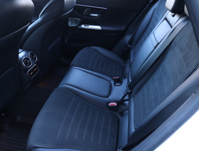 Mercedes-Benz GLC, 2023