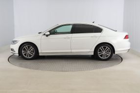 Volkswagen Passat - 2019