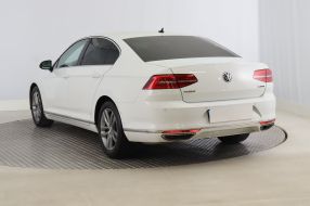 Volkswagen Passat - 2019