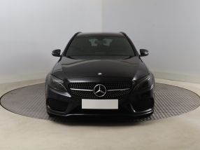 Mercedes-Benz C - 2015