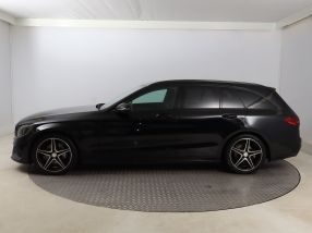 Mercedes-Benz C - 2015