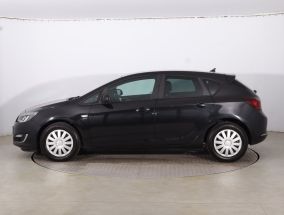 Opel Astra - 2013