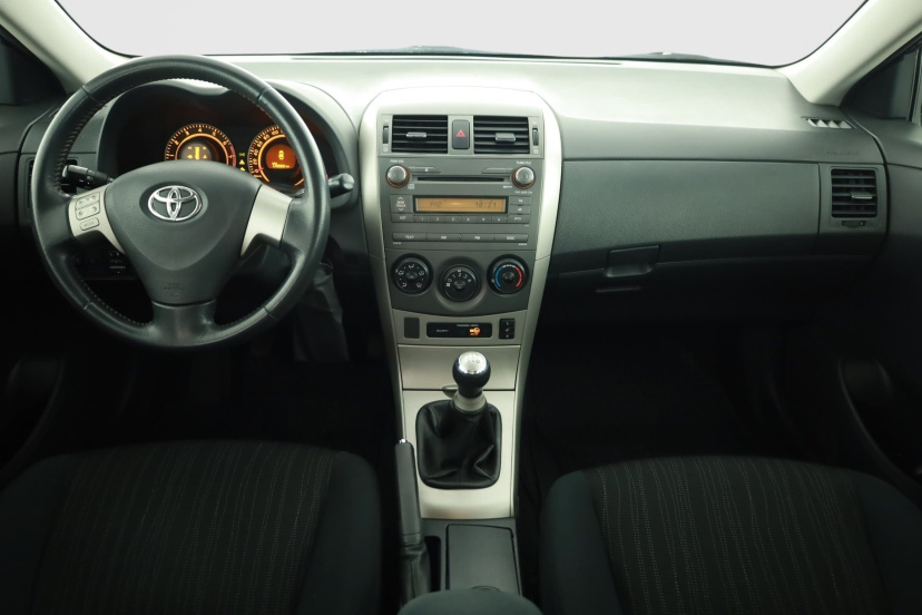 Toyota Corolla, 2007