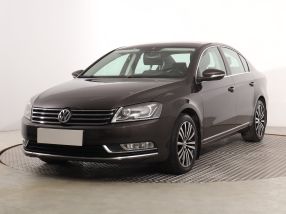 Volkswagen Passat - 2013