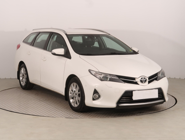 Toyota Auris 2017