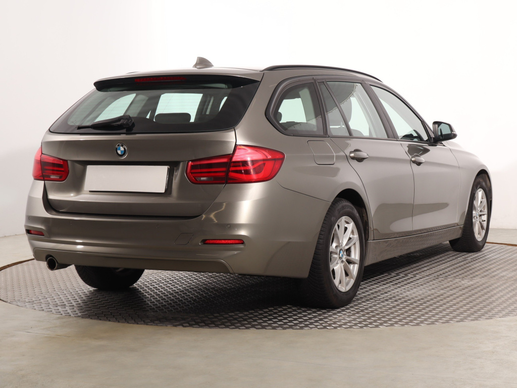 BMW 3