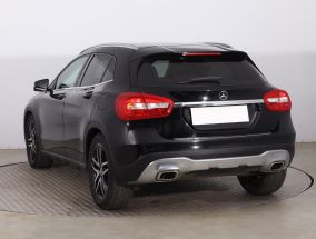 Mercedes-Benz GLA - 2019