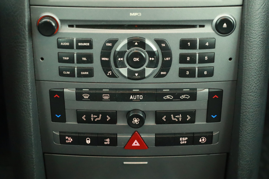 Peugeot 407