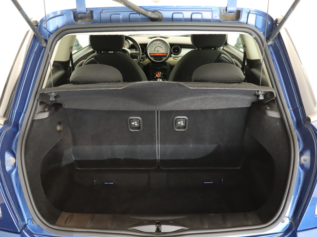MINI 3-door