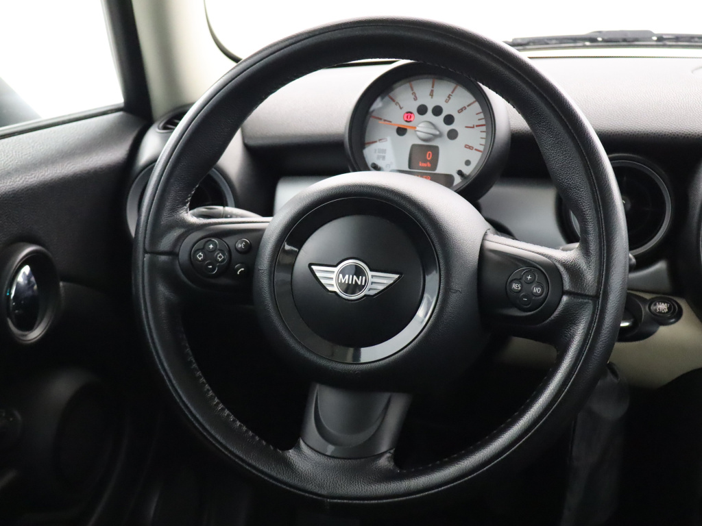 MINI 3-door
