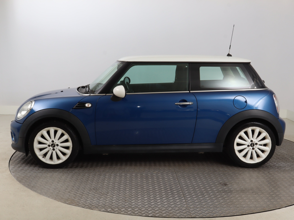 MINI 3-door