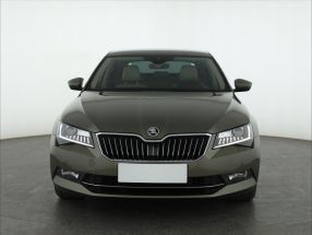 Škoda Superb - 2015