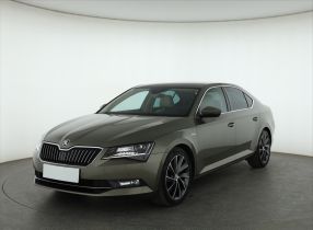 Škoda Superb - 2015