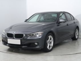 BMW 3 - 2012