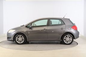 Toyota Auris - 2009