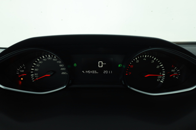 Peugeot 308, 2013