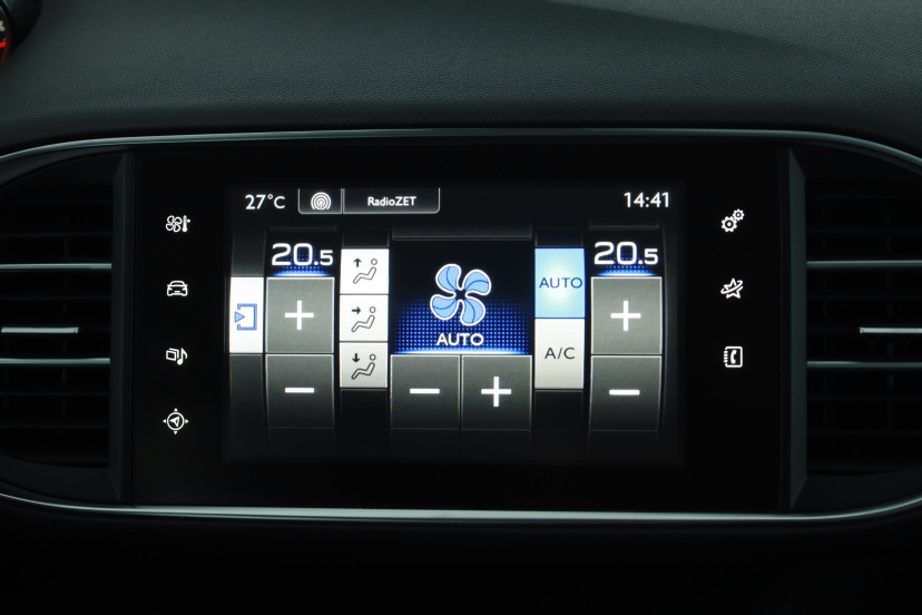 Peugeot 308, 2013